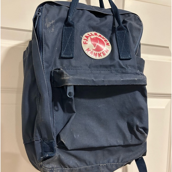 Backpack - Picture 2 of 3